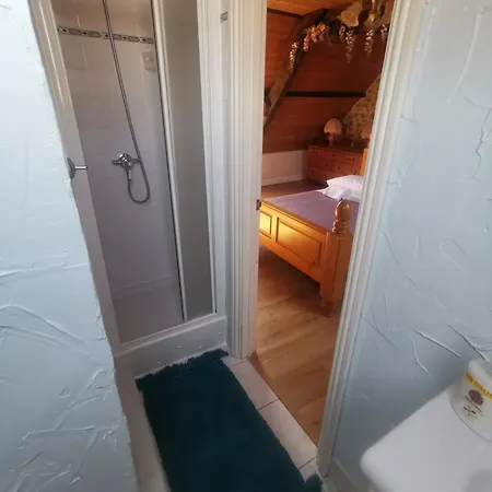 Normandy Grange - La Grange بيت للعطل *